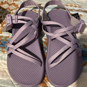 Kids Chaco purple size 3